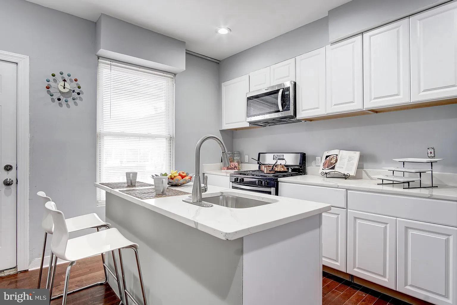 HIGHLANDTOWN - Residential Lease