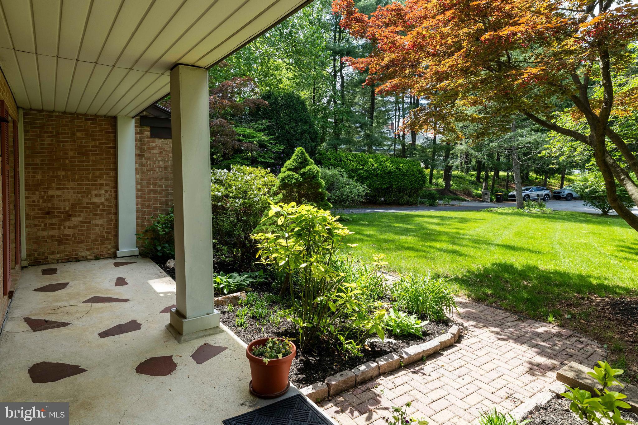 240 DECHERT DRIVE
