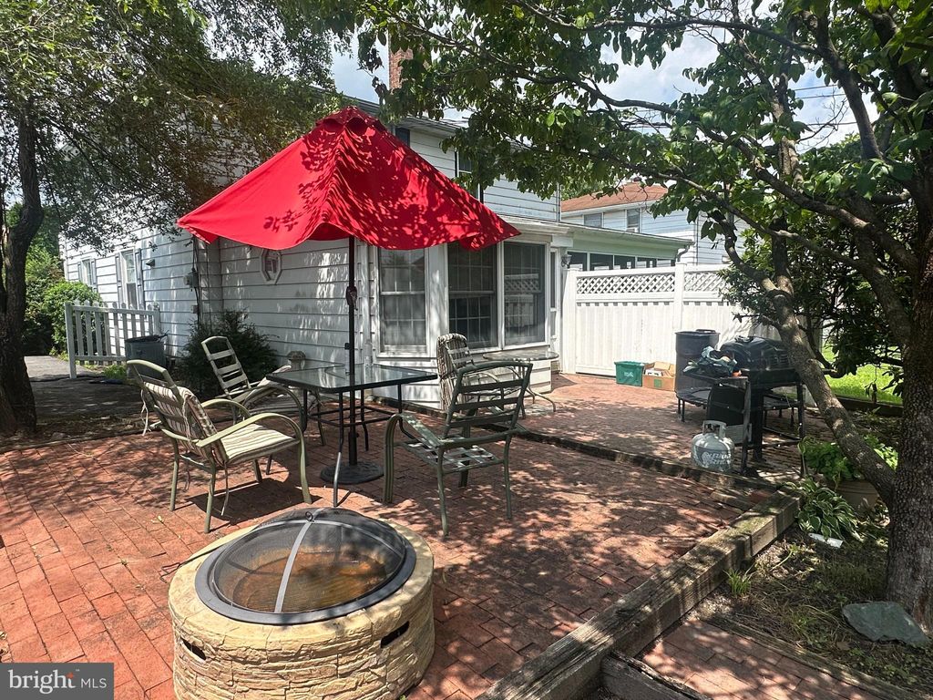 Photo of 314 E Cherry Street, ELIZABETHTOWN, PA 17022 (MLS # PALA2074046)