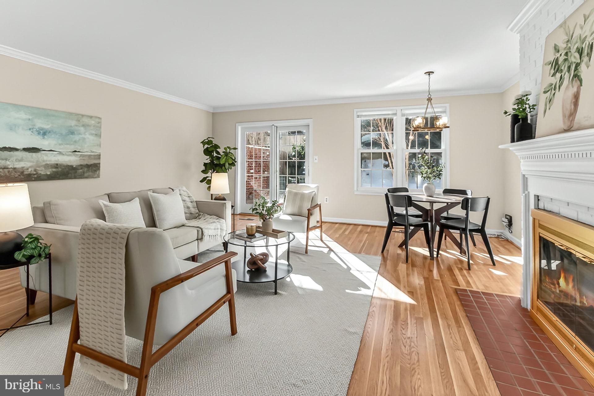 WESTMORELAND PLACE - Residential