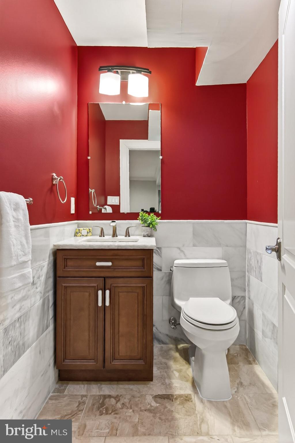 WESTMORELAND PLACE - Residential