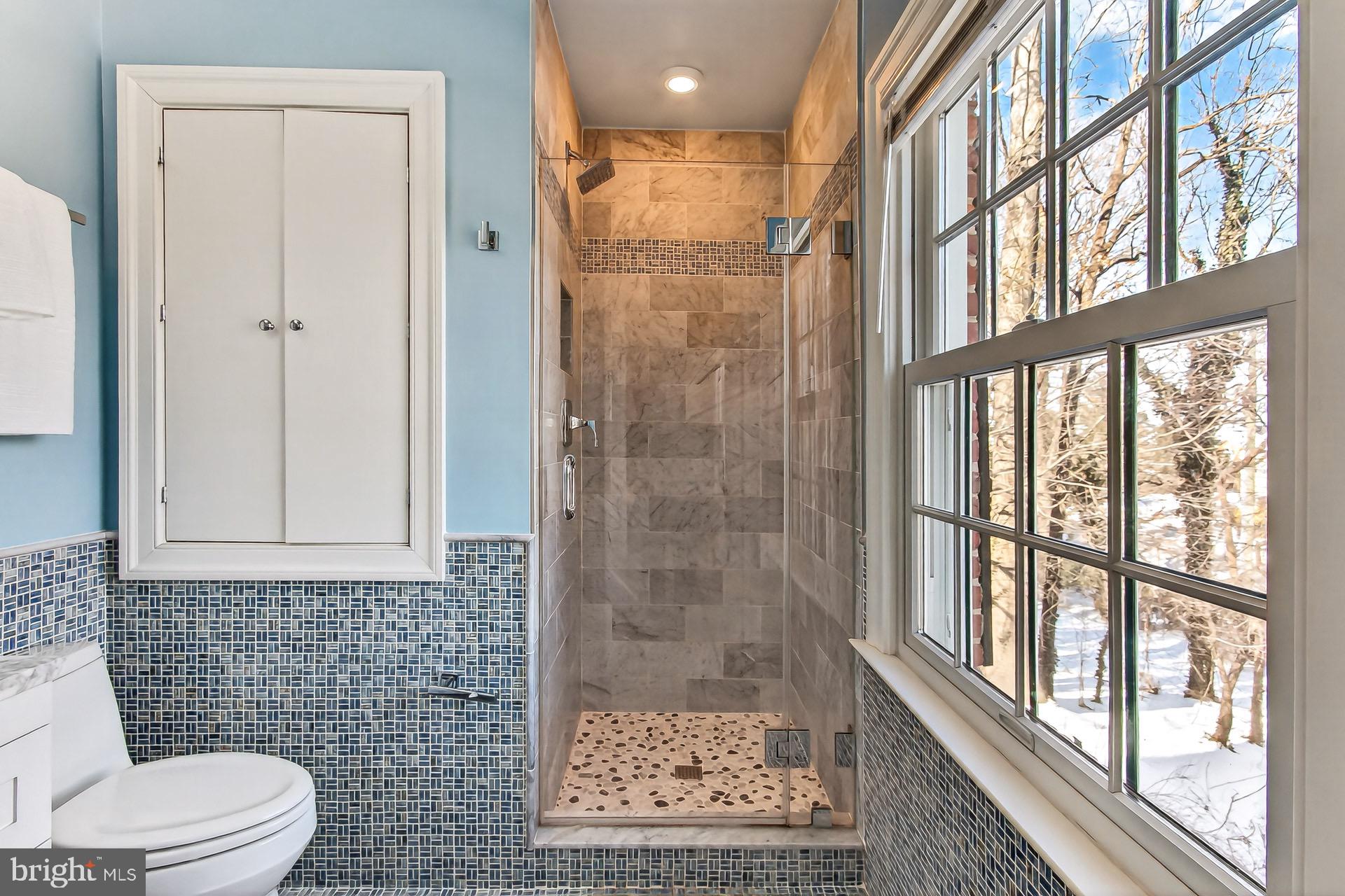 WESTMORELAND PLACE - Residential