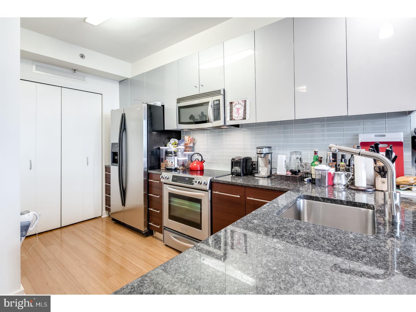RITTENHOUSE SQUARE - Residential Lease