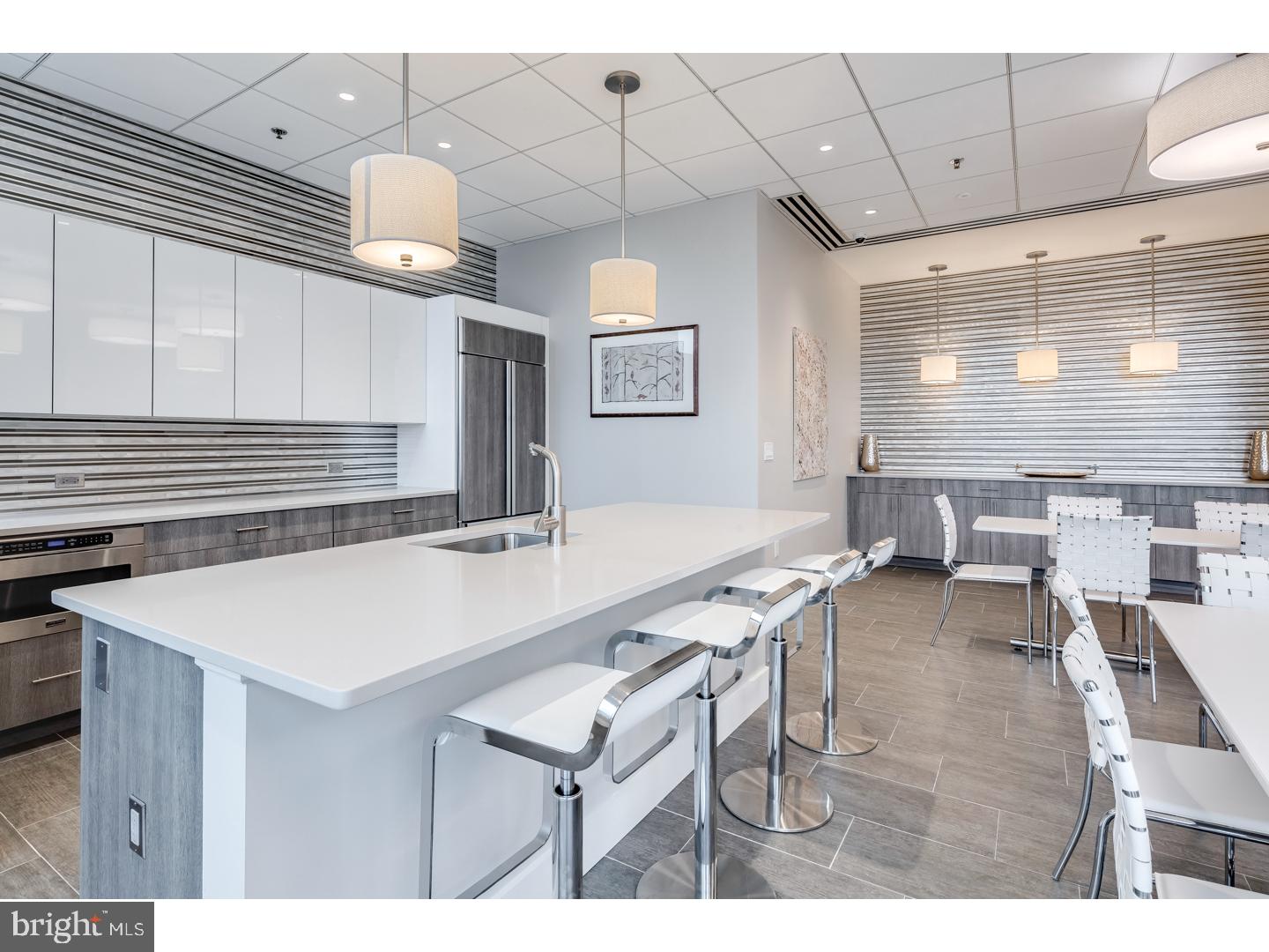 RITTENHOUSE SQUARE - Residential Lease
