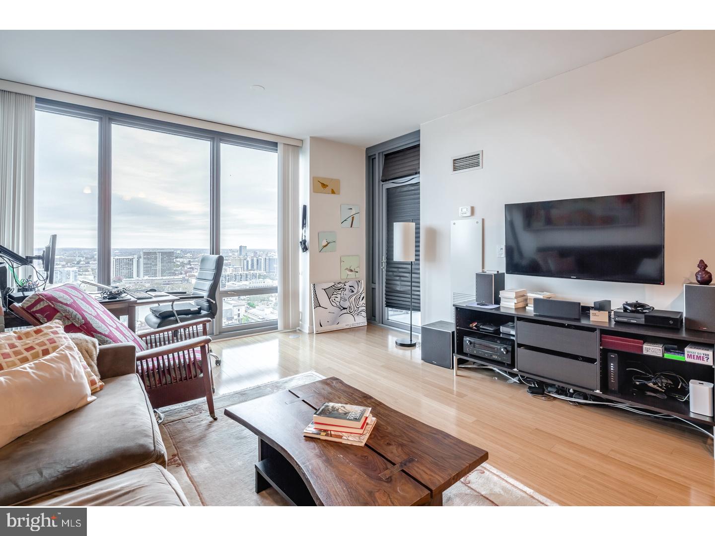 RITTENHOUSE SQUARE - Residential Lease