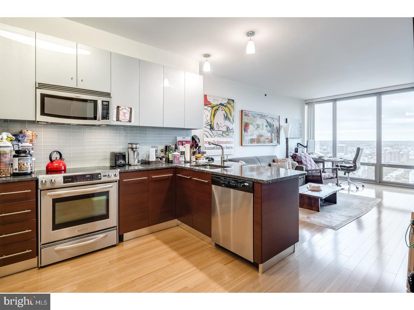 RITTENHOUSE SQUARE - Residential Lease