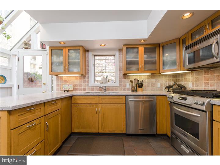 SOCIETY HILL - Residential