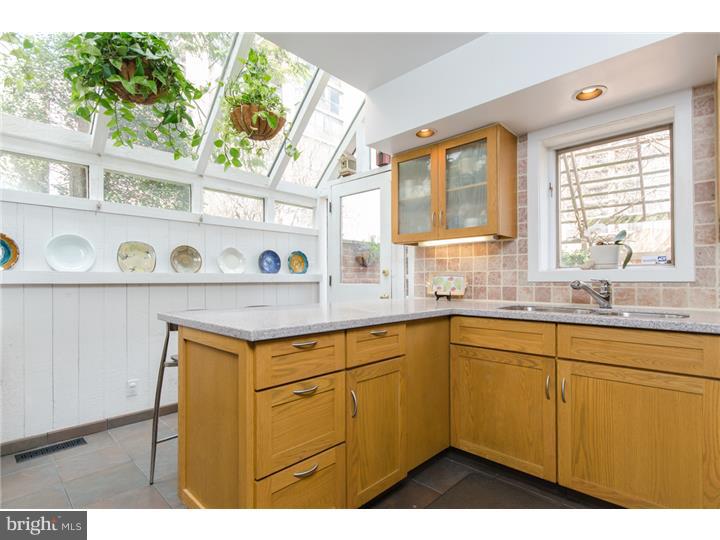 SOCIETY HILL - Residential