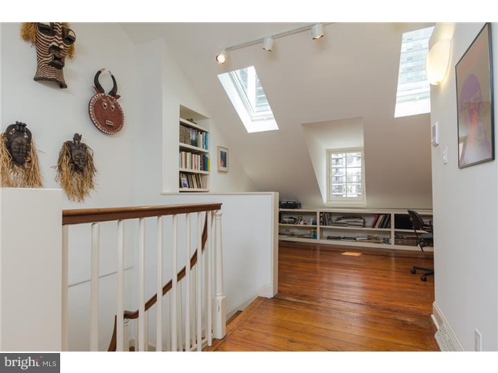 SOCIETY HILL - Residential