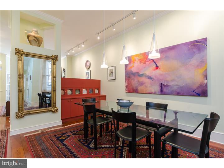 SOCIETY HILL - Residential