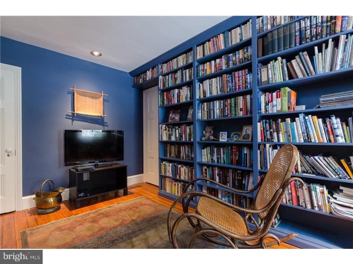 SOCIETY HILL - Residential