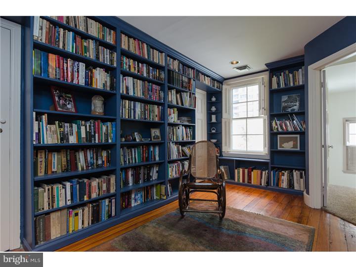 SOCIETY HILL - Residential