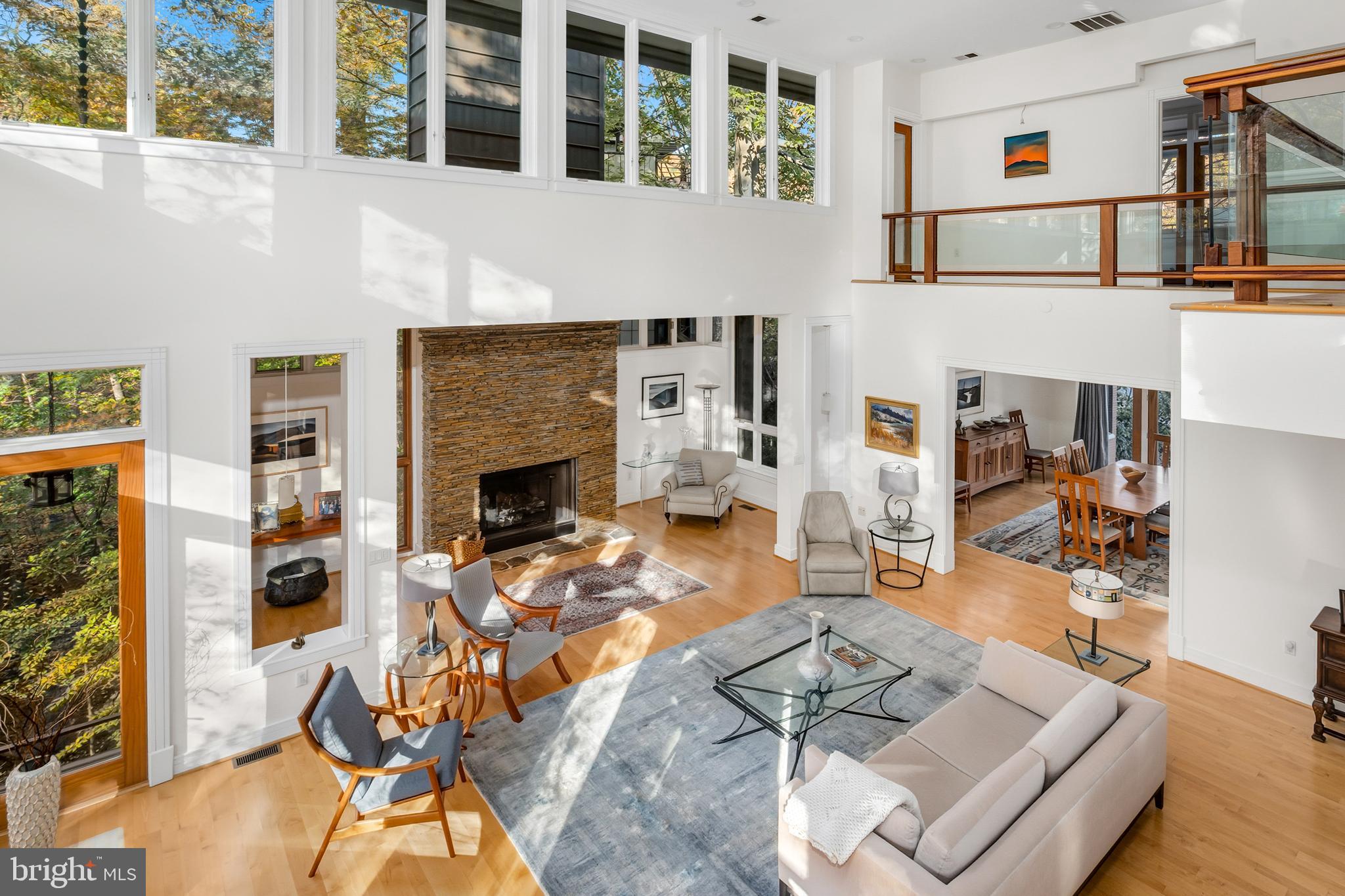 FOREST HILLS - Residential