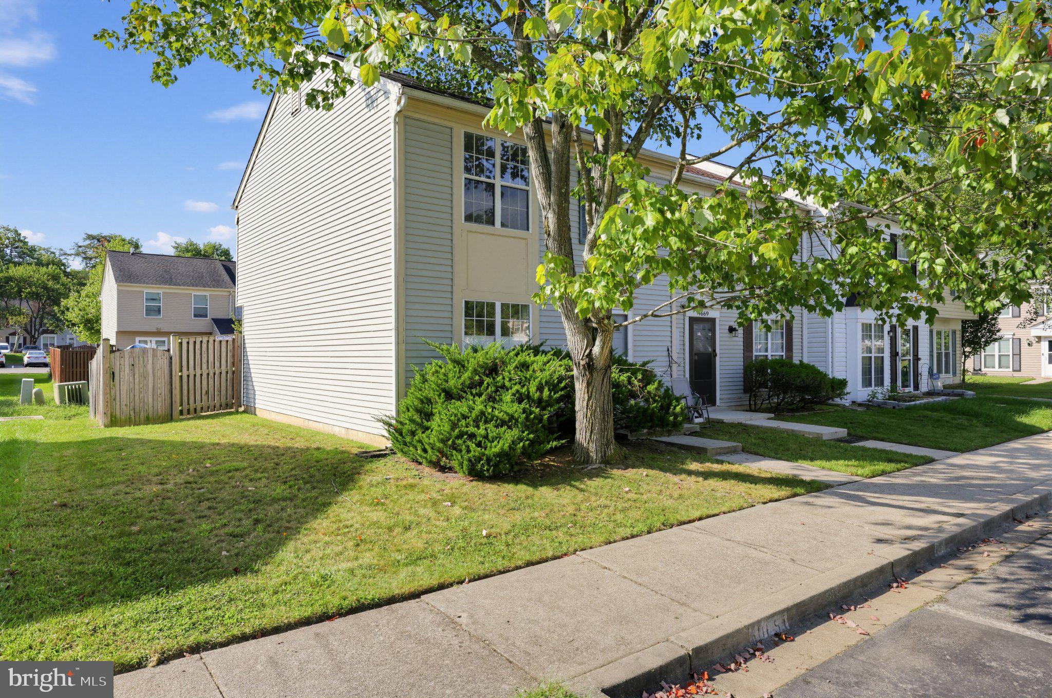 4670 GROSBEAK PLACE