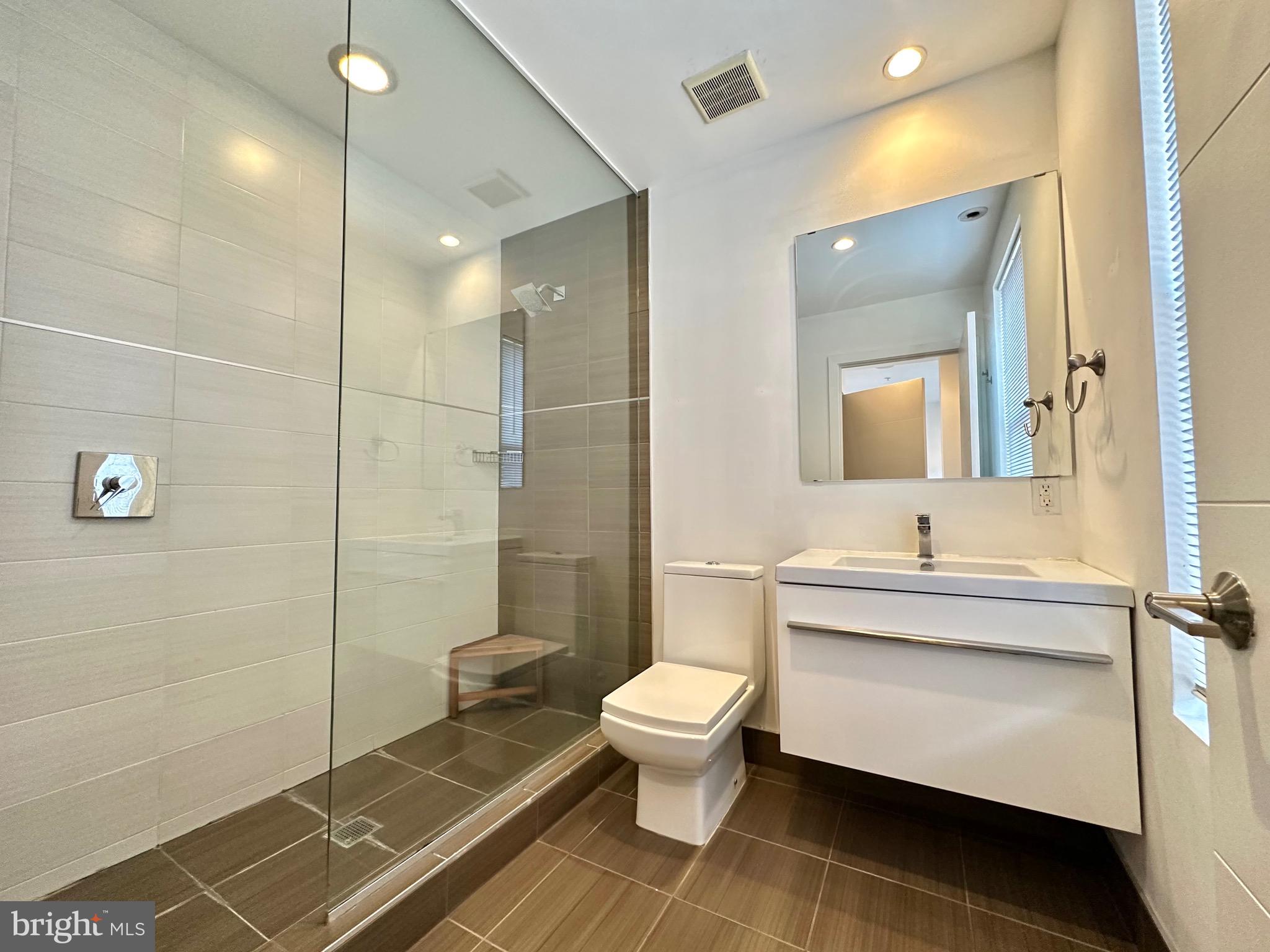 OLD CITY - Residential Lease