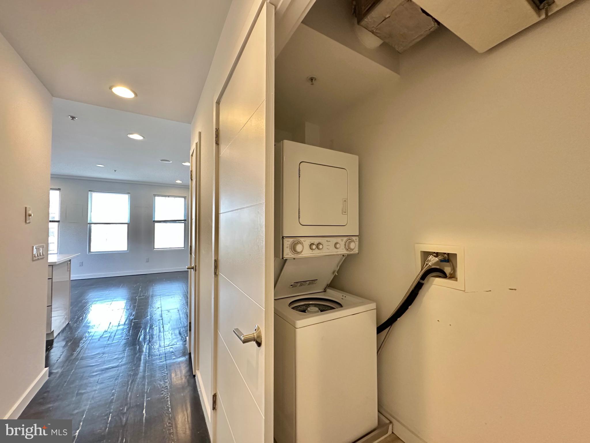 OLD CITY - Residential Lease