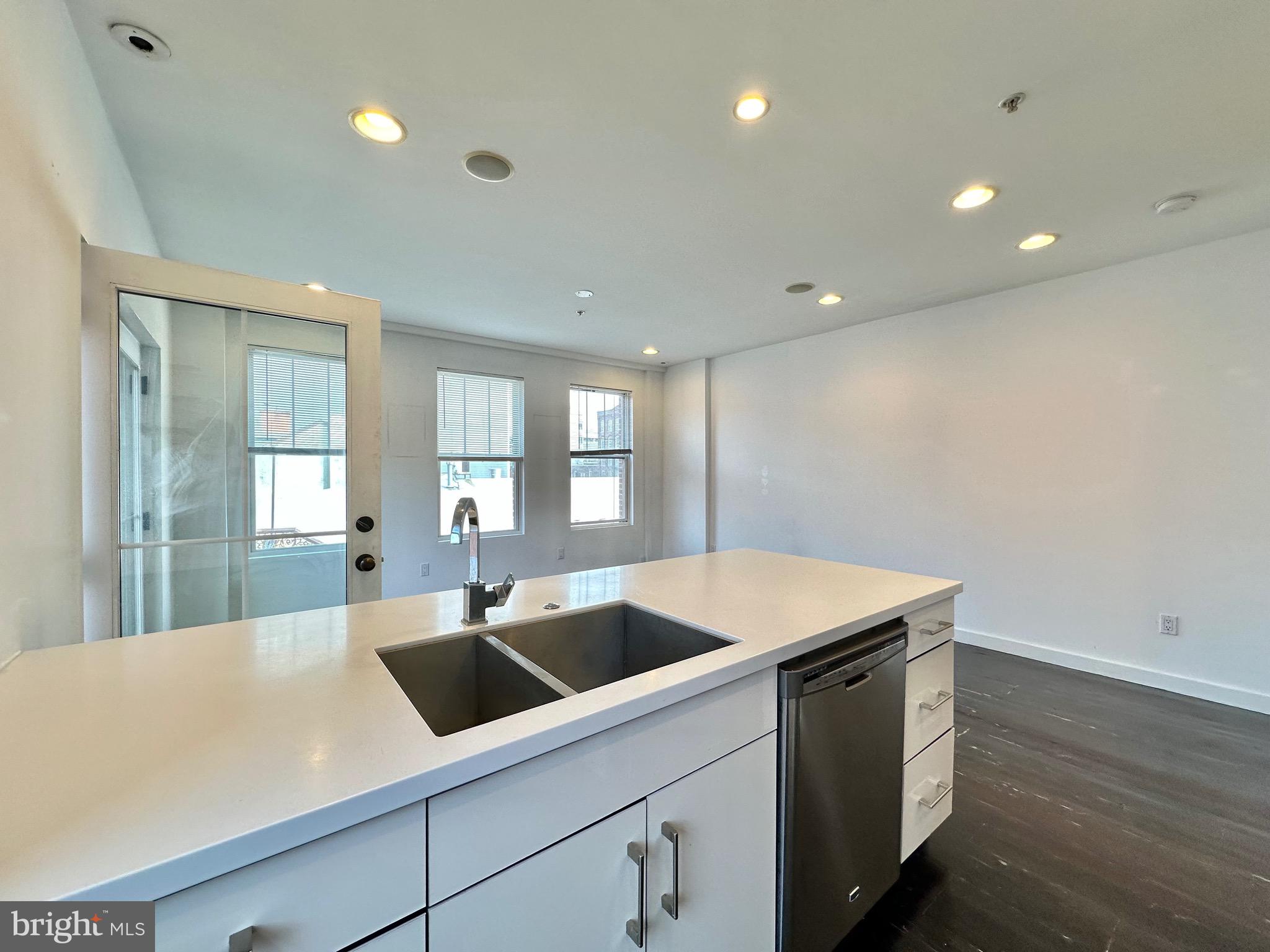 OLD CITY - Residential Lease