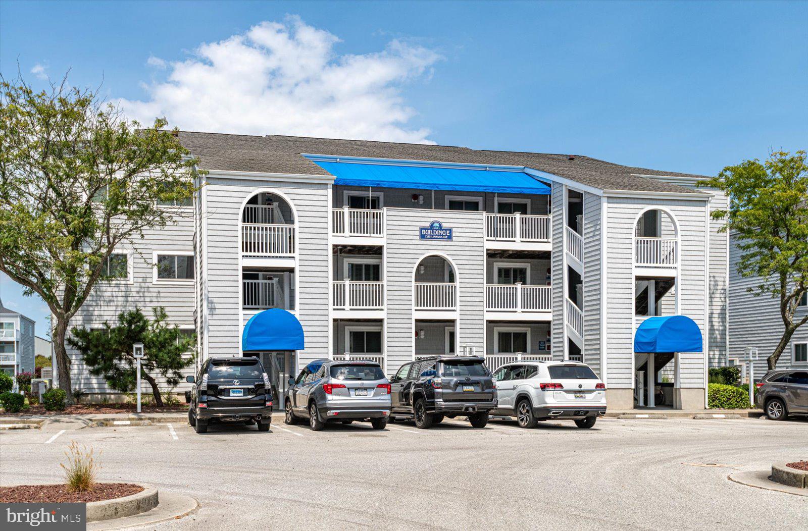 HIDDEN HARBOR - Residential