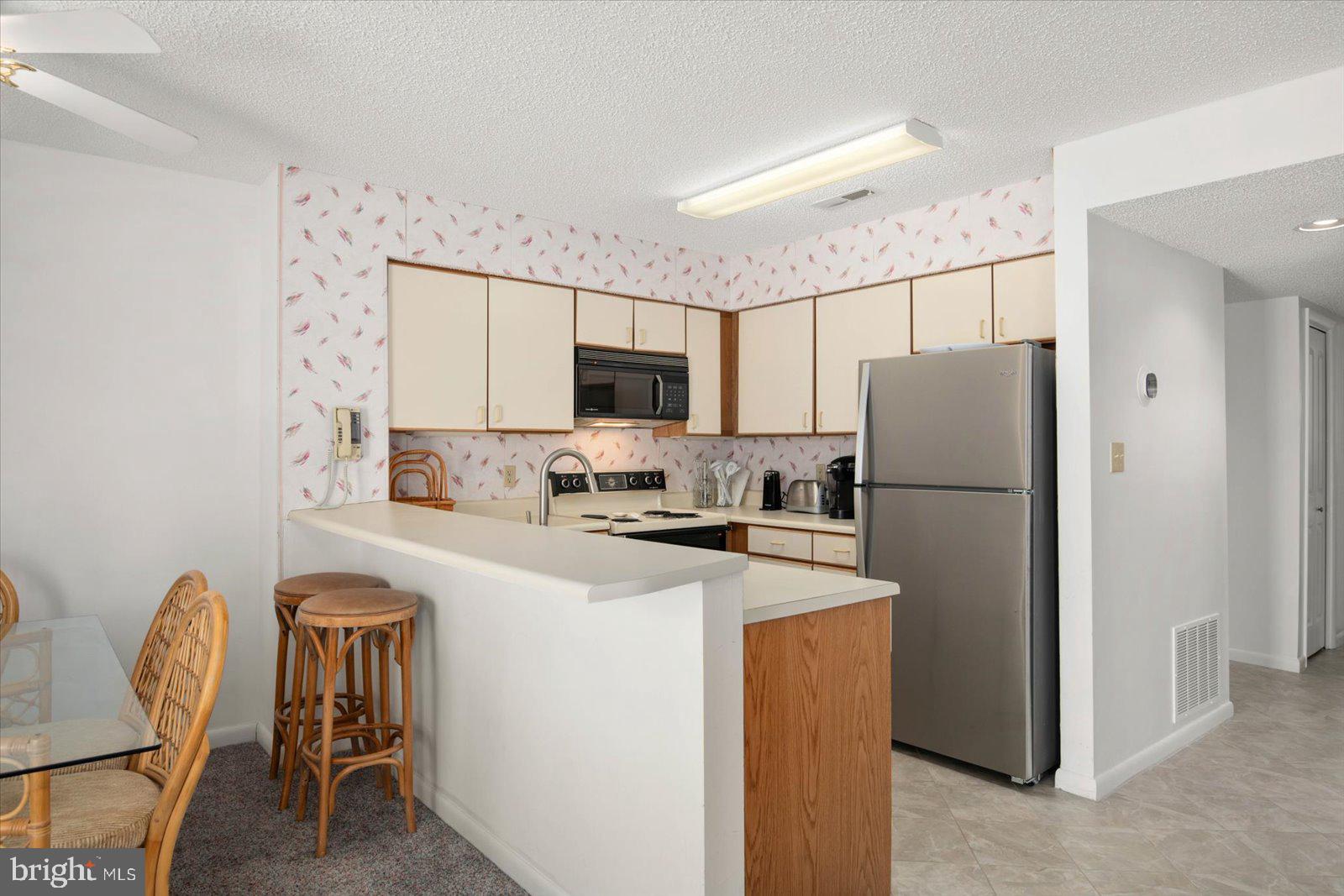 HIDDEN HARBOR - Residential