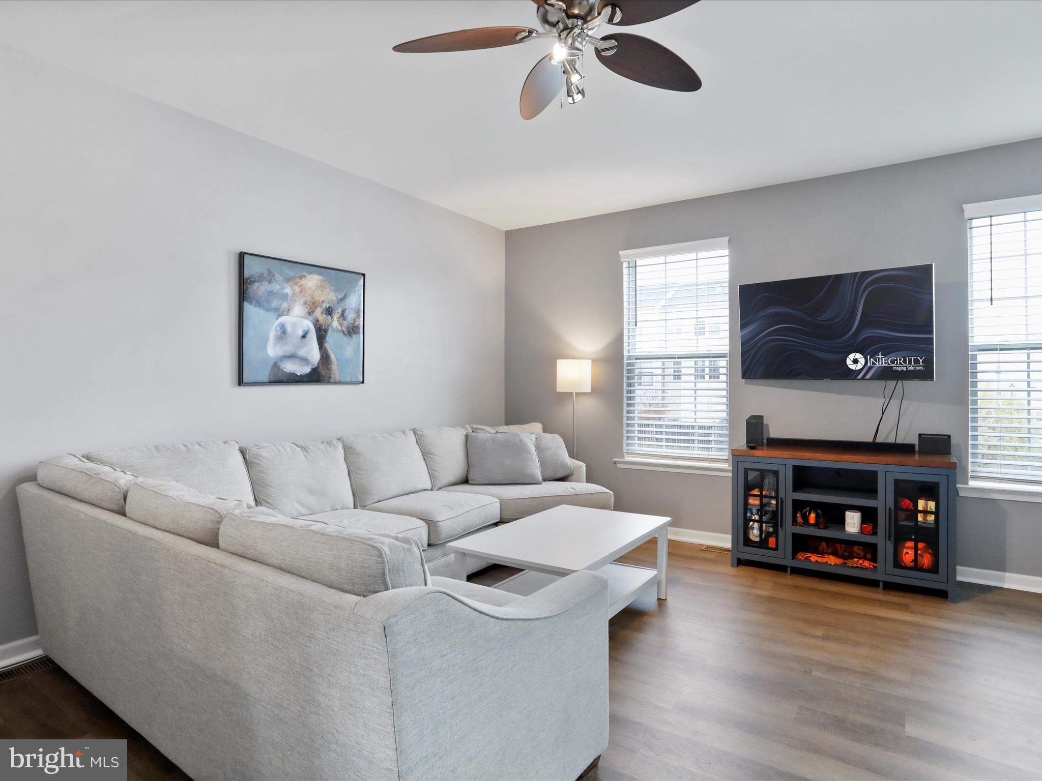 RIVERSIDE VILLAGES - Residential