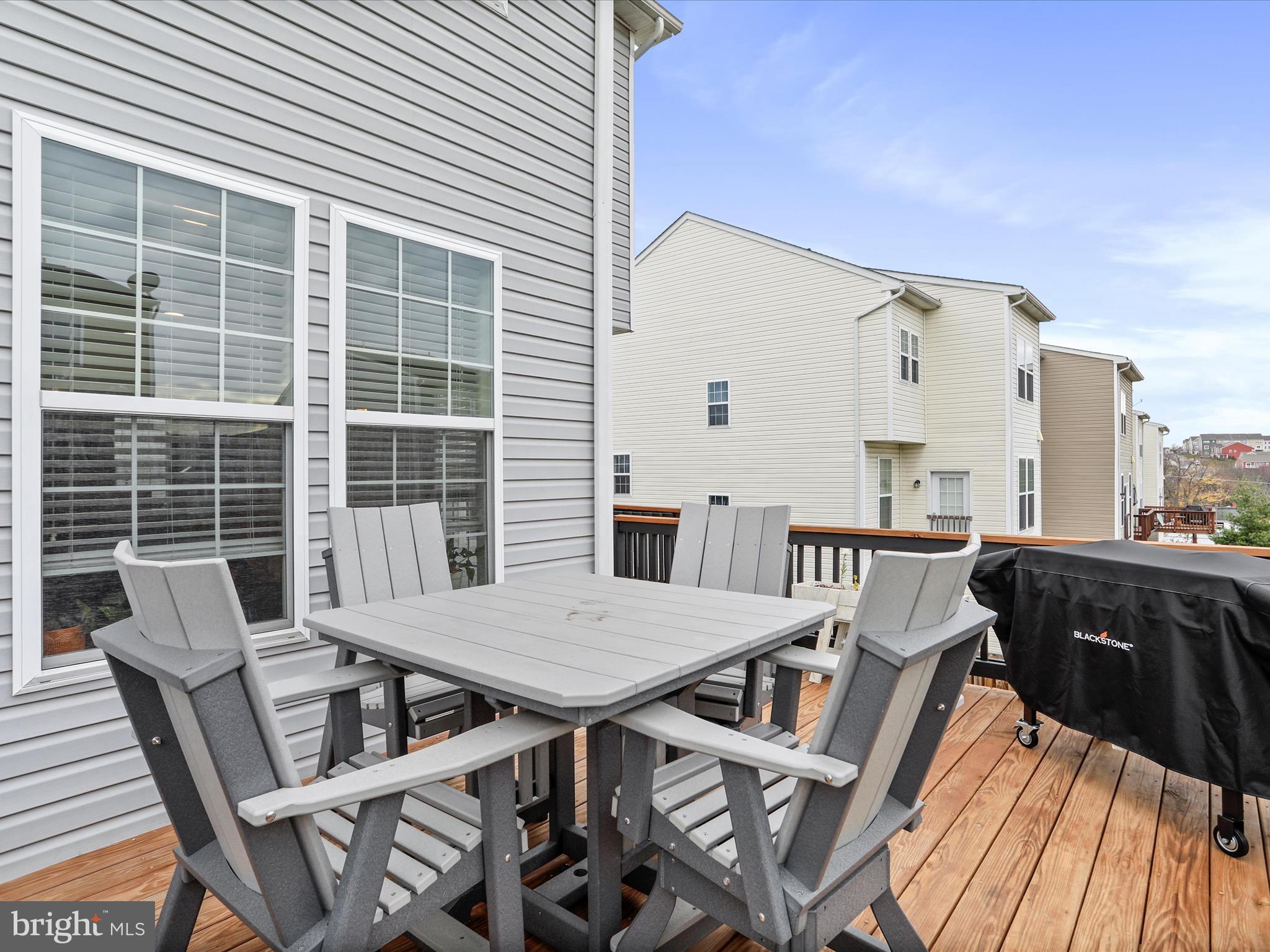 RIVERSIDE VILLAGES - Residential