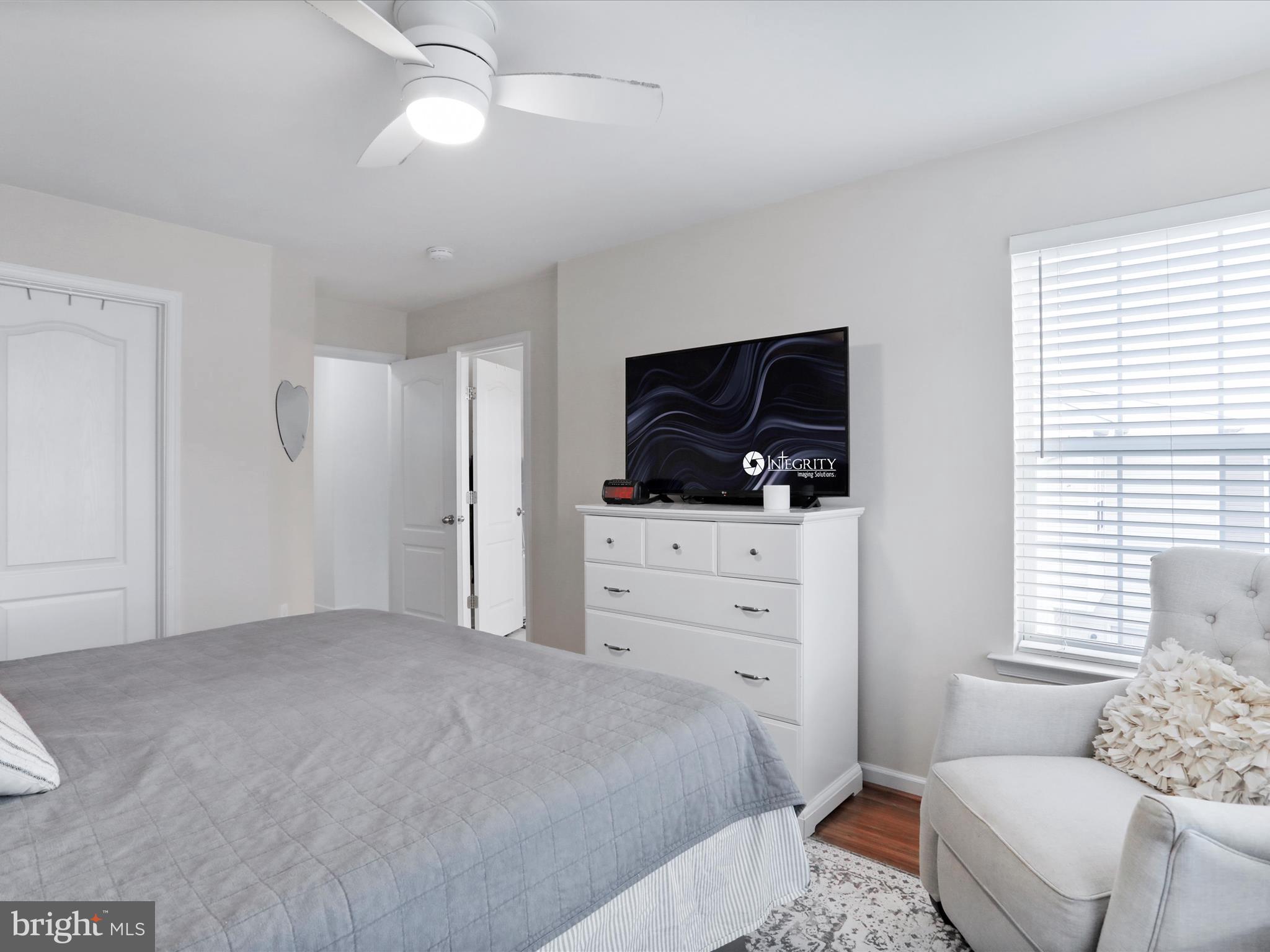 RIVERSIDE VILLAGES - Residential