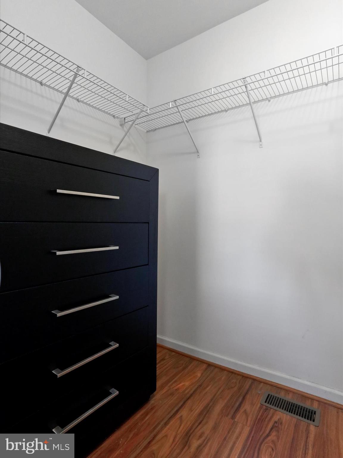 RIVERSIDE VILLAGES - Residential