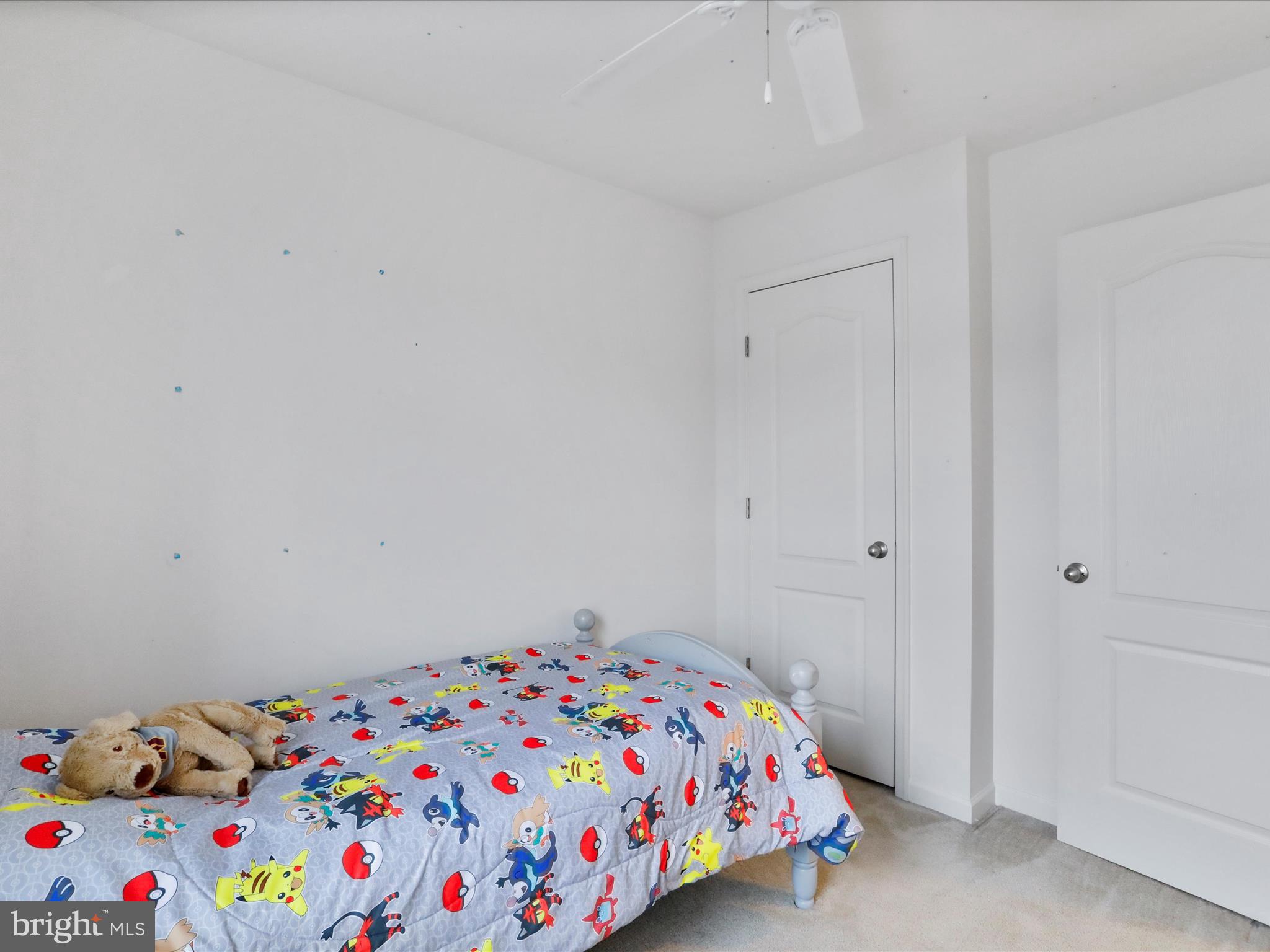 RIVERSIDE VILLAGES - Residential