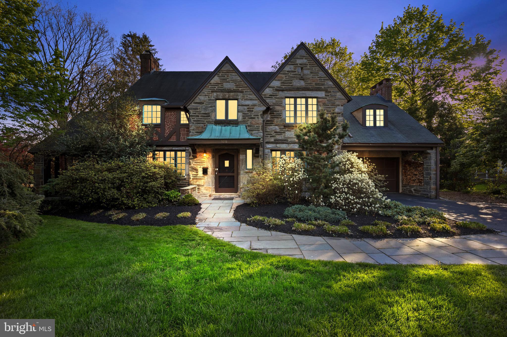 WALLINGFORD HILLS - Residential