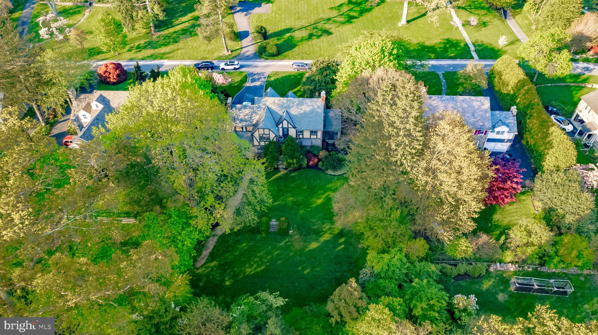 WALLINGFORD HILLS - Residential