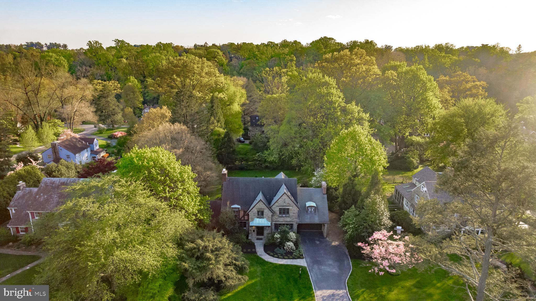 WALLINGFORD HILLS - Residential