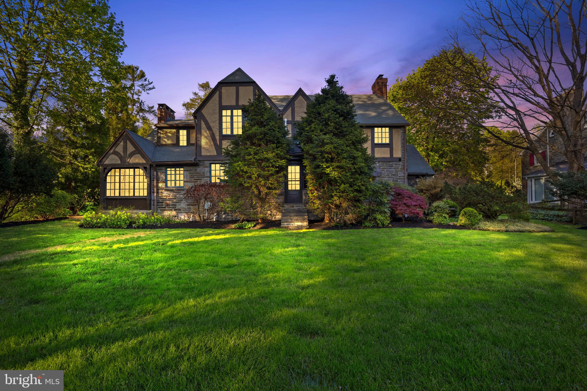 WALLINGFORD HILLS - Residential