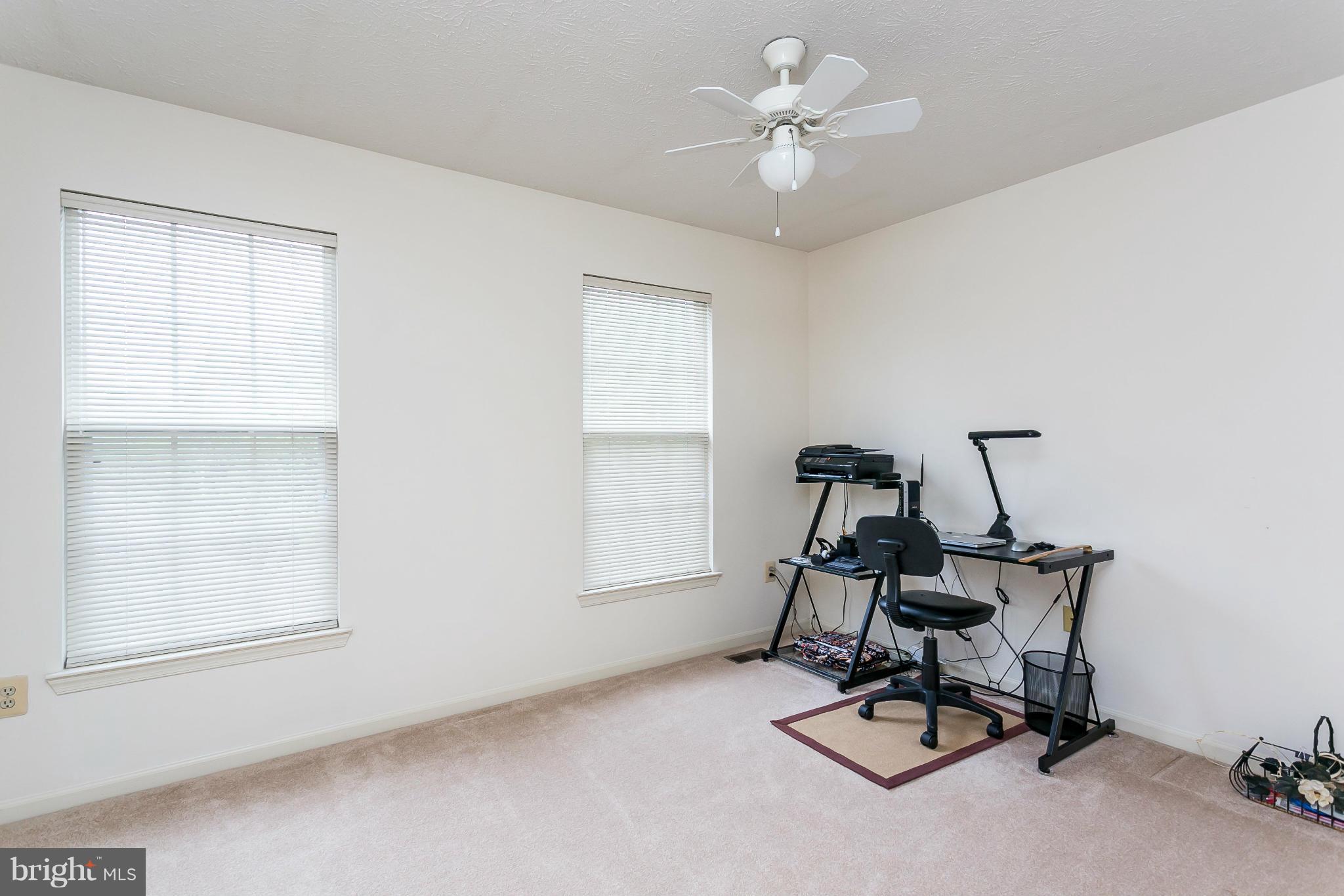 CHAPMAN FARM AT CROFTON - Residential