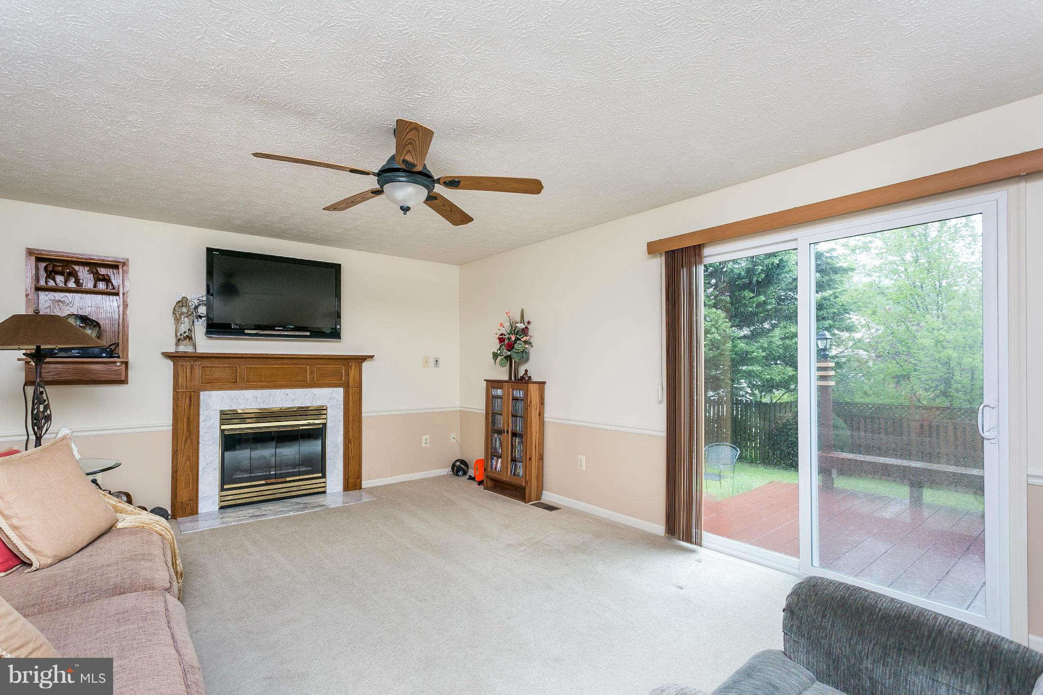 CHAPMAN FARM AT CROFTON - Residential