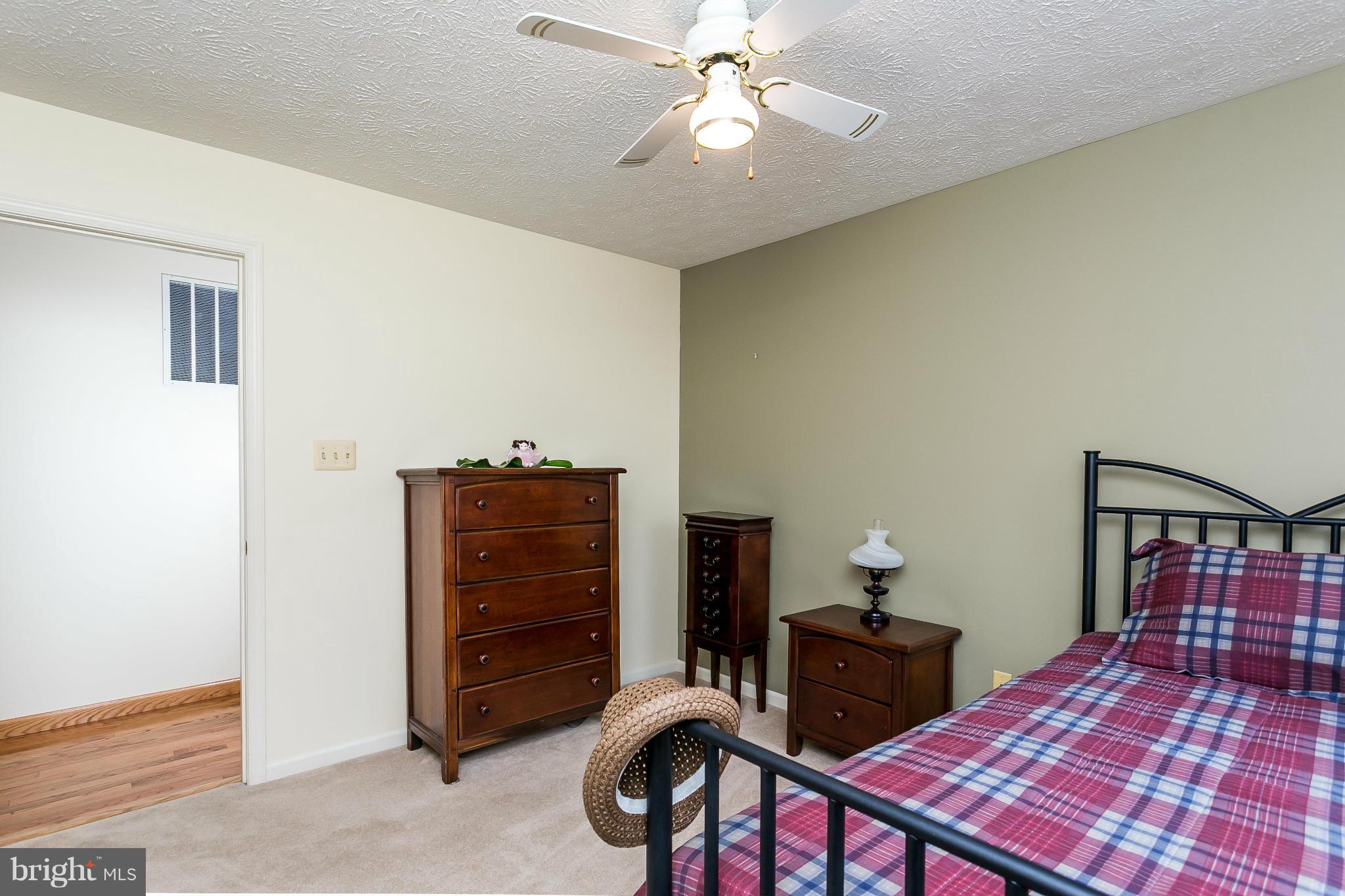 CHAPMAN FARM AT CROFTON - Residential