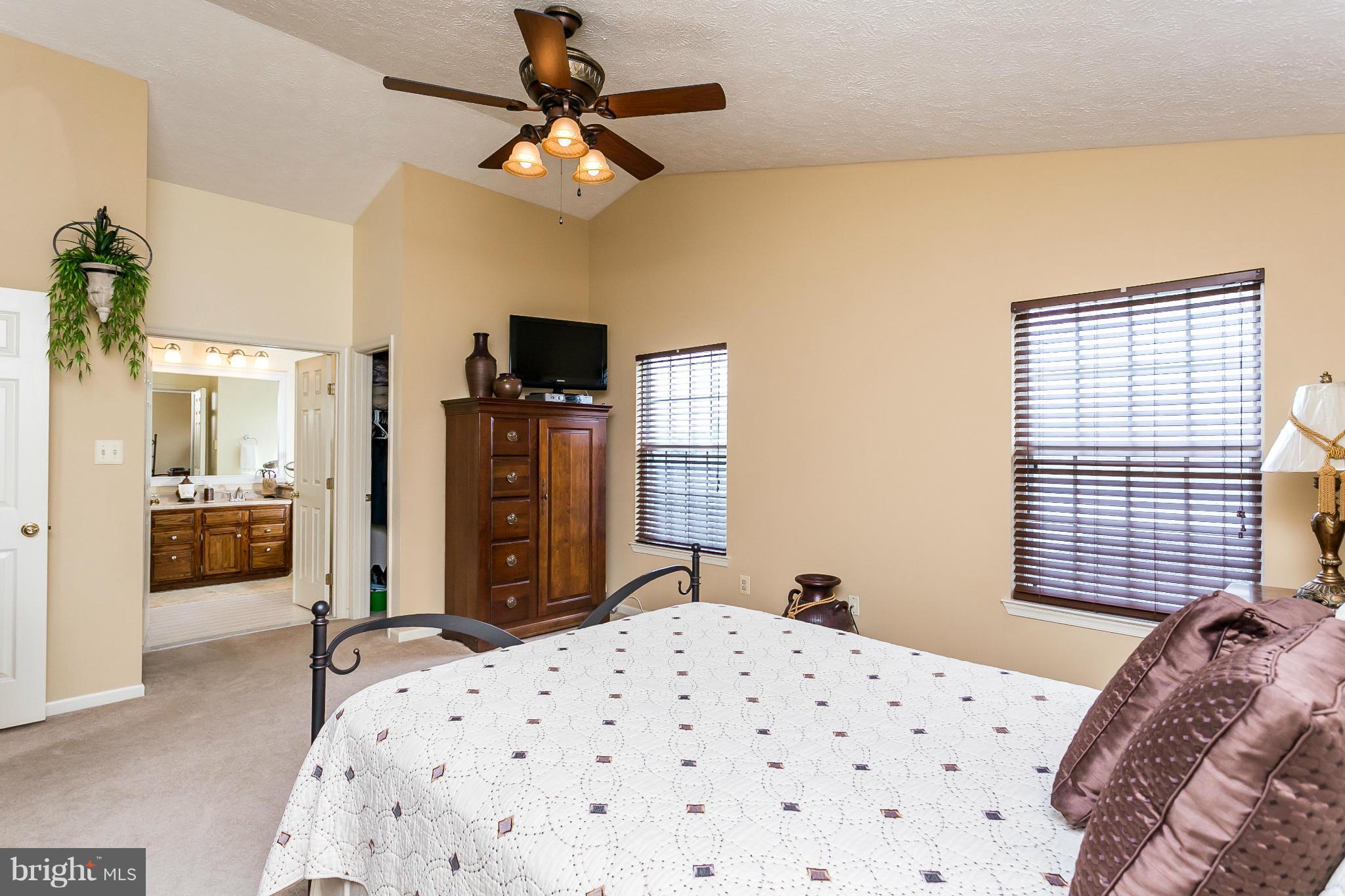 CHAPMAN FARM AT CROFTON - Residential