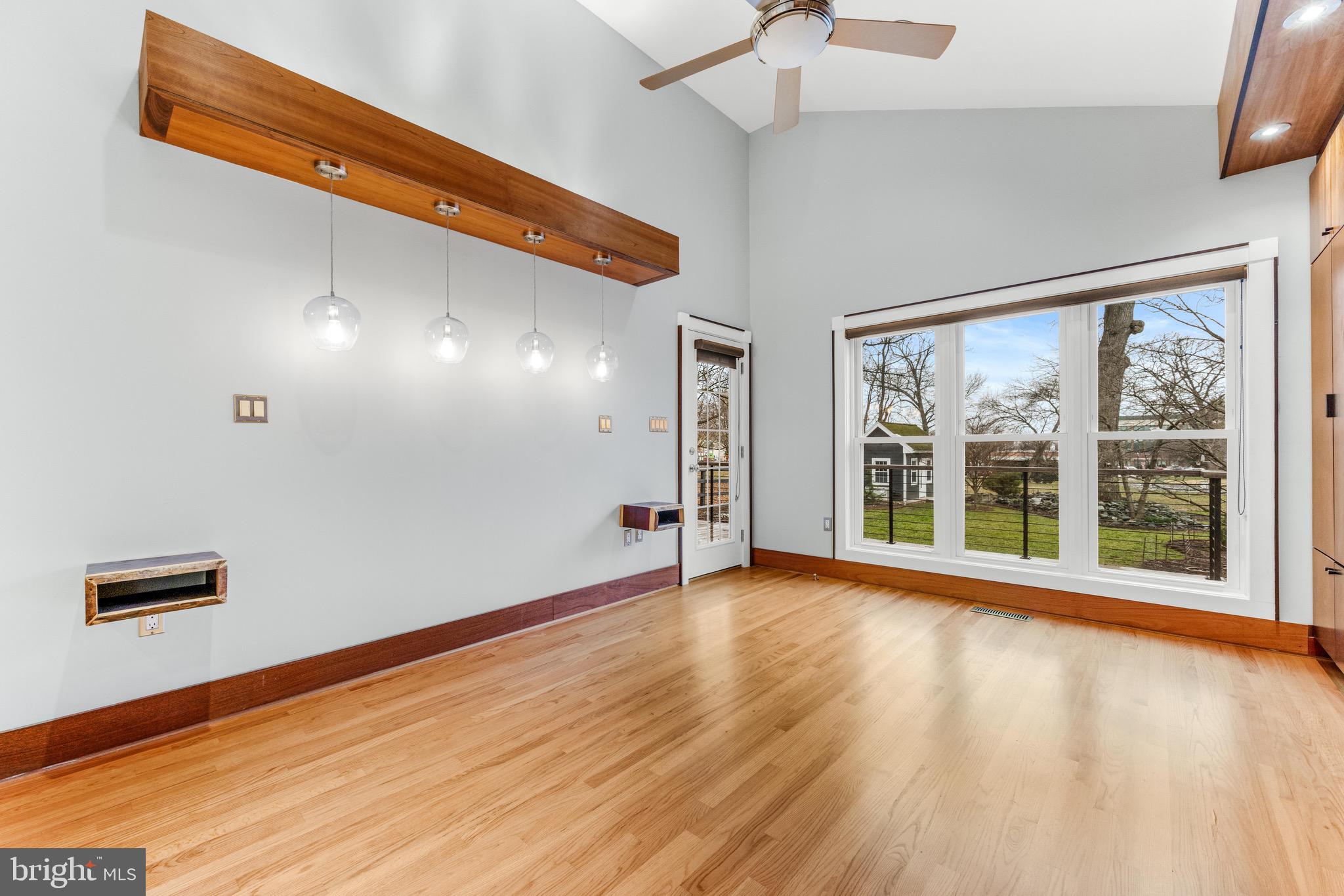 DEER PARK - Residential