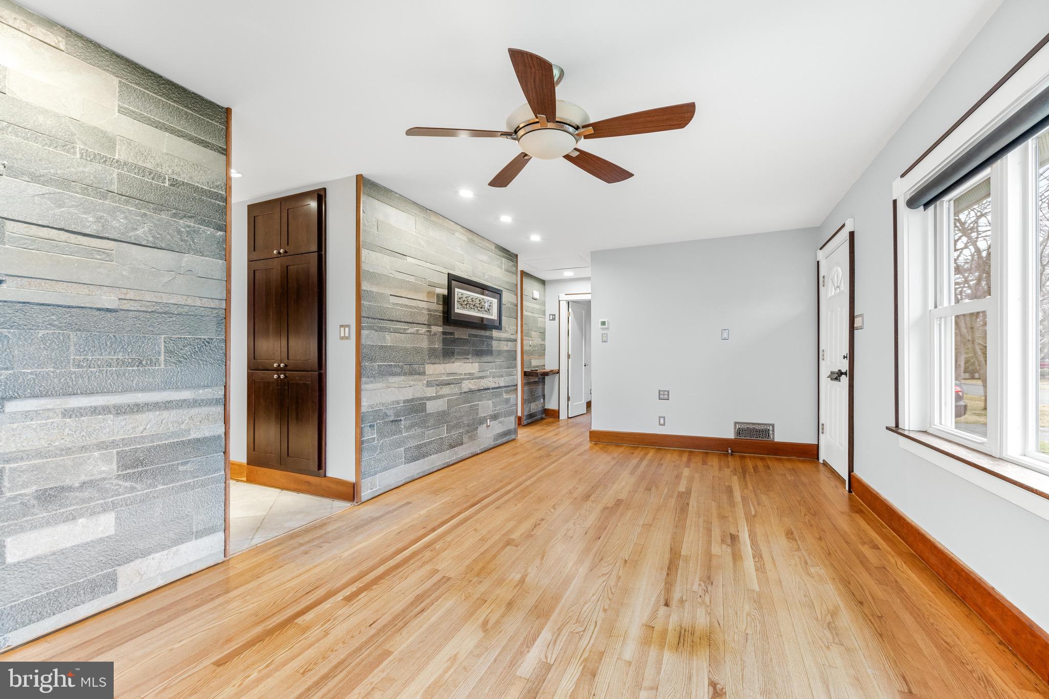 DEER PARK - Residential