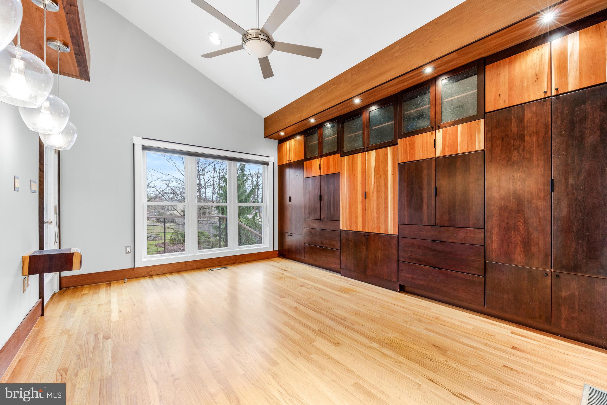 DEER PARK - Residential