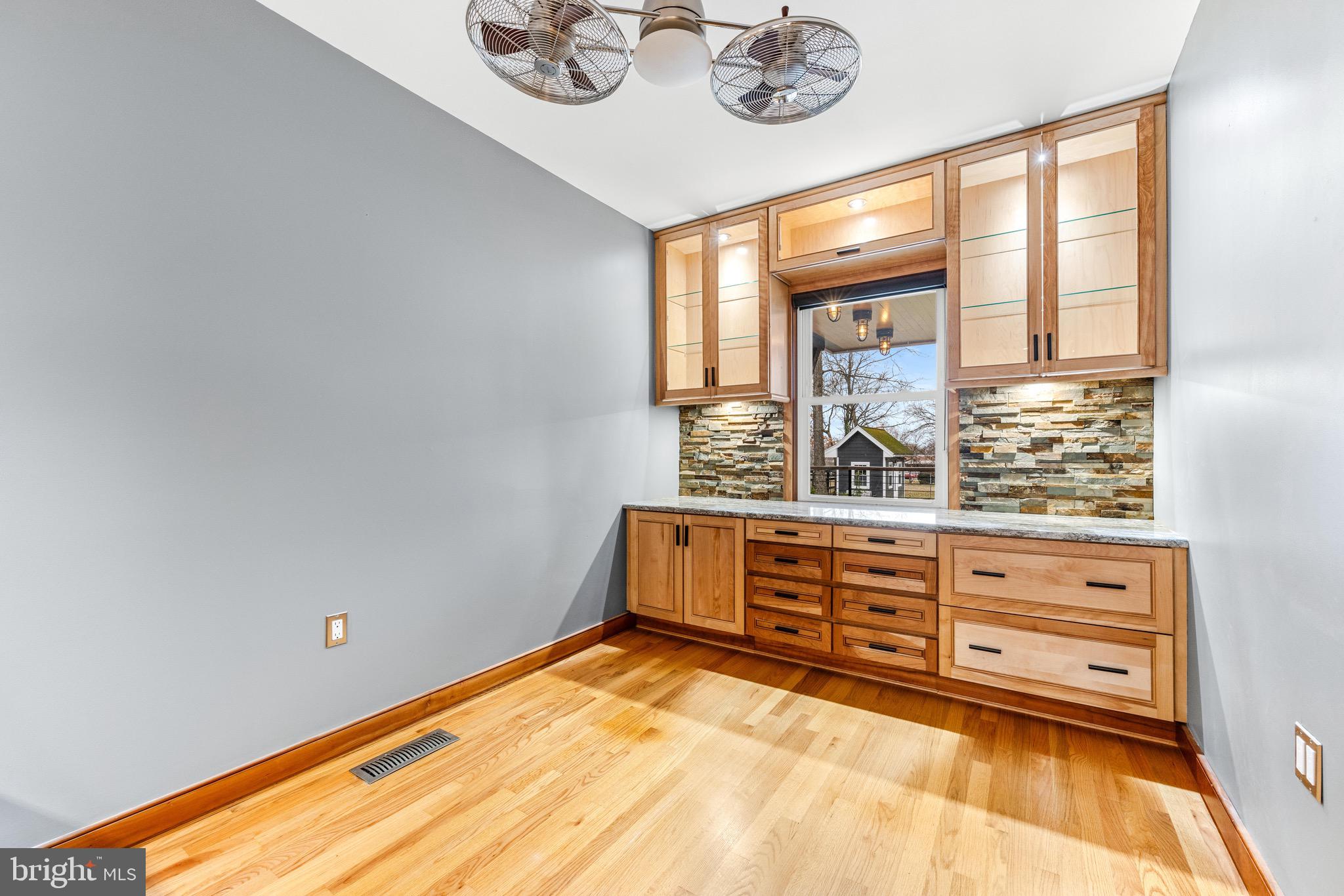 DEER PARK - Residential