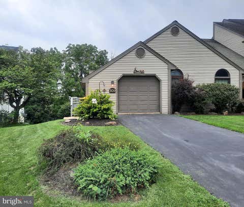 Townhouse For Sale - 309 W Main Street<br/> ADAMSTOWN, PA 19501