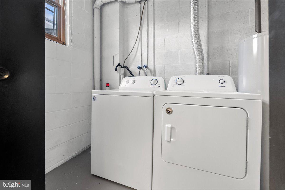 ROLLING MEADOWS - Residential