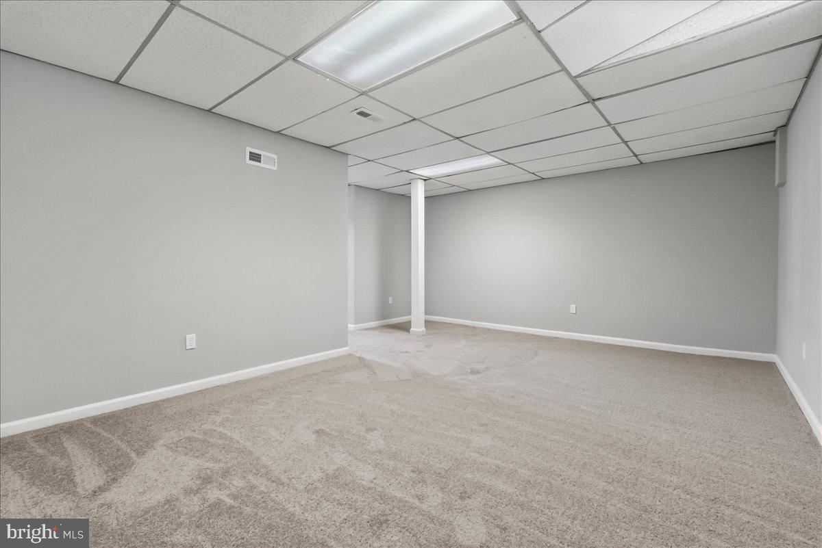 ROLLING MEADOWS - Residential