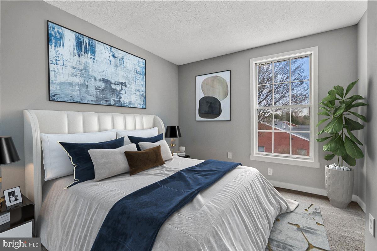 ROLLING MEADOWS - Residential