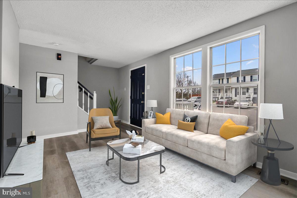 ROLLING MEADOWS - Residential