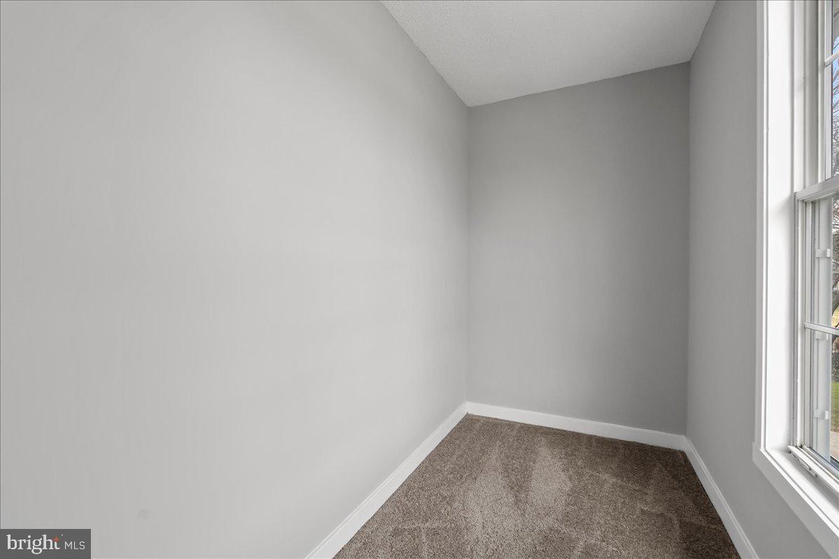 ROLLING MEADOWS - Residential