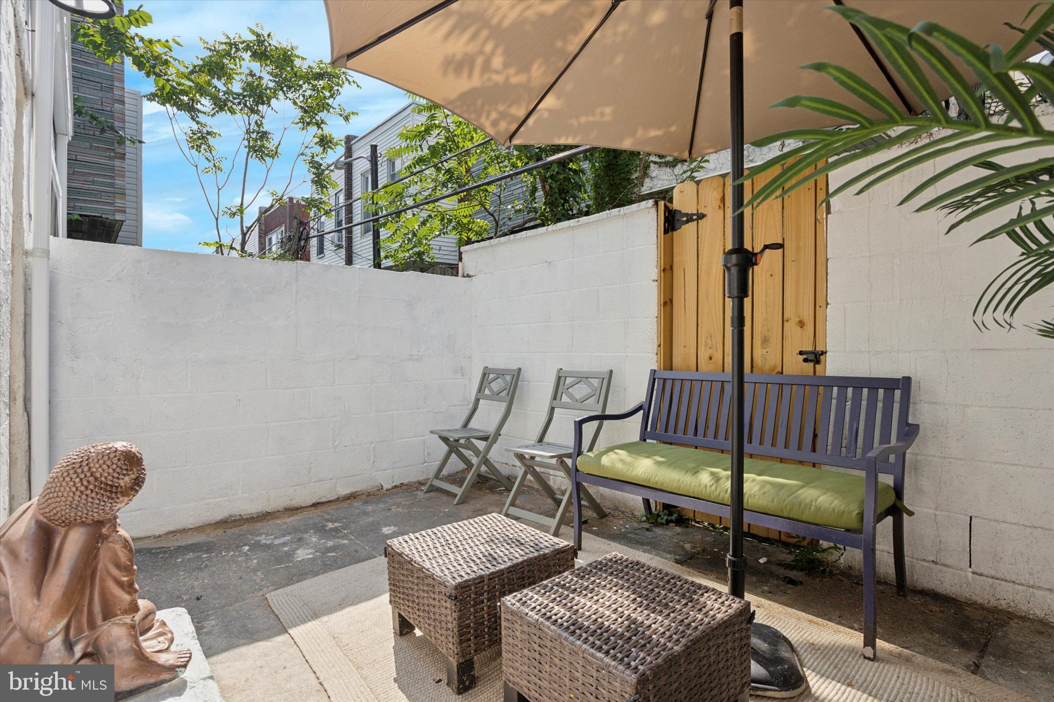 POINT BREEZE - Residential