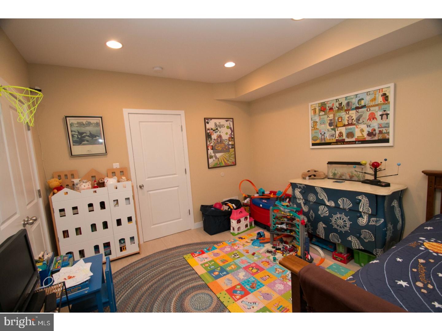 GRADUATE HOSPITAL - Residential