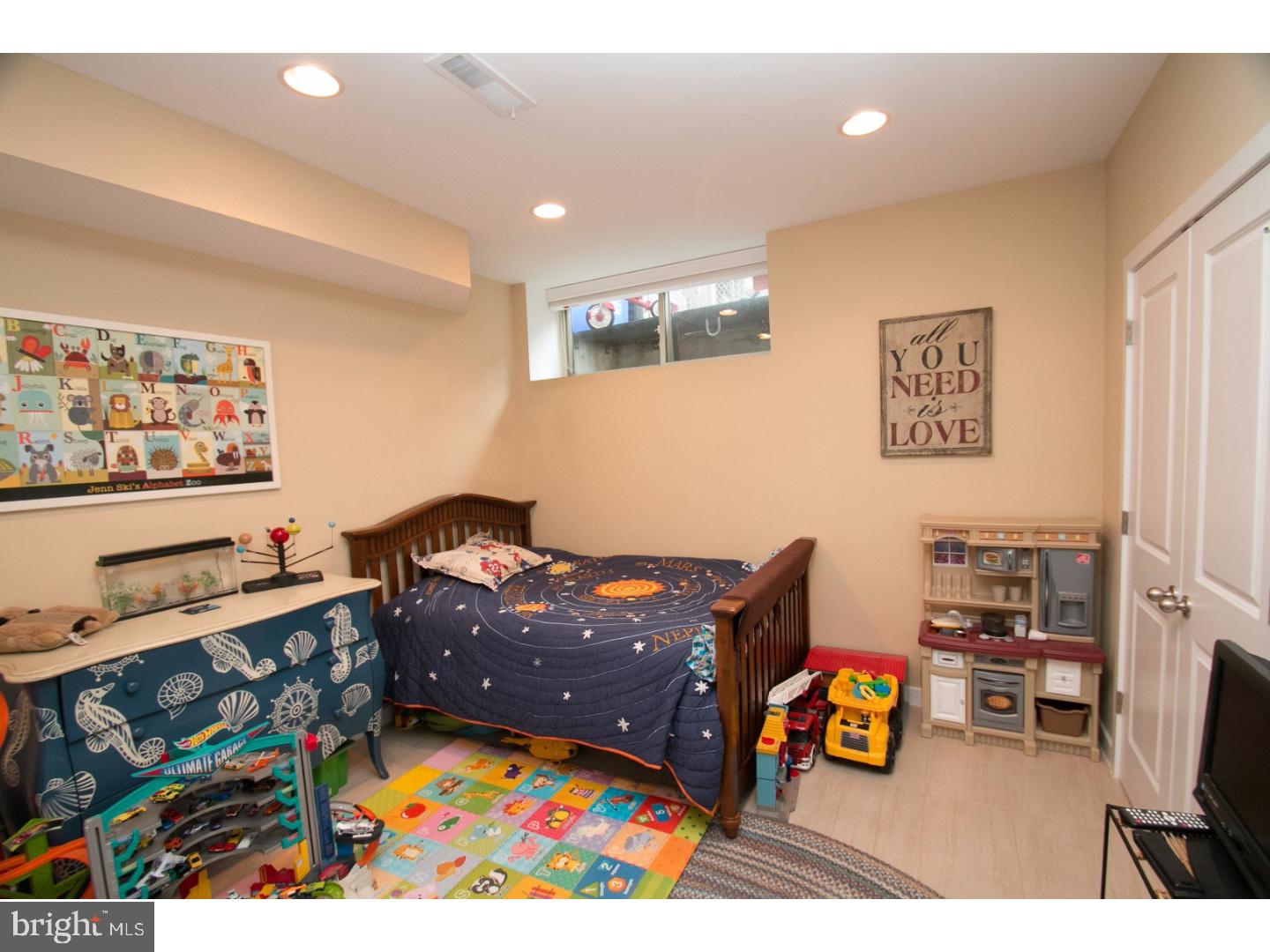 GRADUATE HOSPITAL - Residential