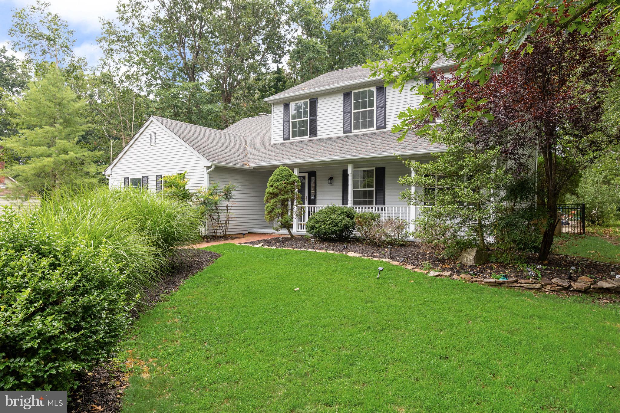 4 ARCADIAN DRIVE